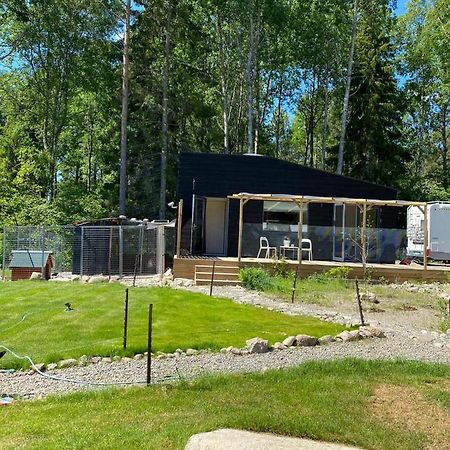 Tiny House In The Middle Of Nature Villa Akersberga Bagian luar foto