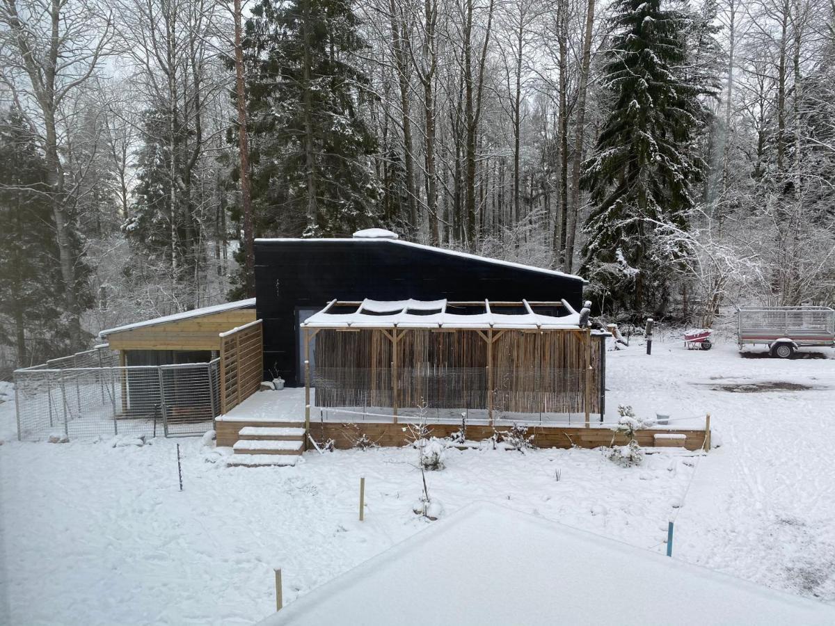 Tiny House In The Middle Of Nature Villa Akersberga Bagian luar foto